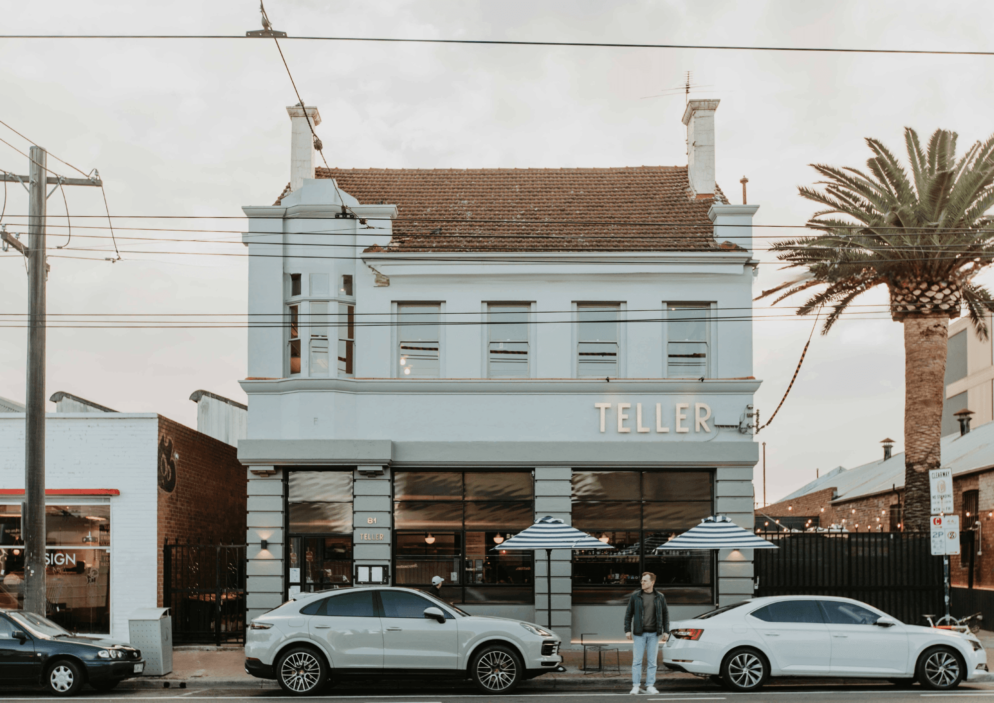 Teller